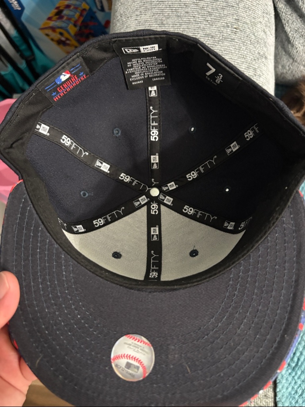 New Era Los Angeles Dodgers Navy Cap with Red/White Logo and Red/Blue Brim - Picture 6 of 8